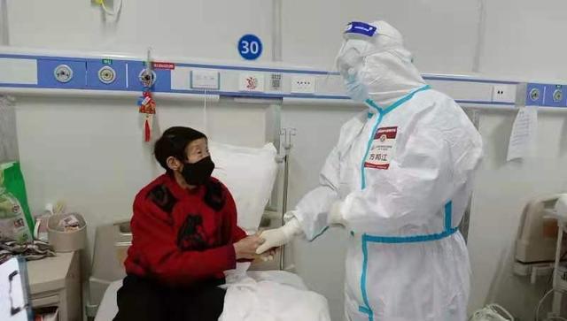 国家中医紧急医学救援队专家:推进上海中医药全民覆盖休闲区蓝鸢梦想 - Www.slyday.coM 国家中医紧急医学救援队专家:推进上海中医药全民覆盖休闲区蓝鸢梦想 - Www.slyday.coM