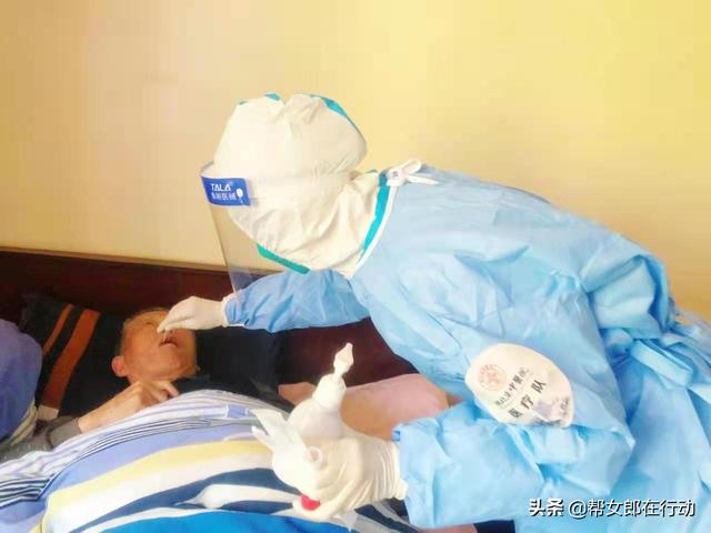 湖北省中医院驰援上海 将进驻上海目前最大方舱医院休闲区蓝鸢梦想 - Www.slyday.coM 湖北省中医院驰援上海 将进驻上海目前最大方舱医院休闲区蓝鸢梦想 - Www.slyday.coM