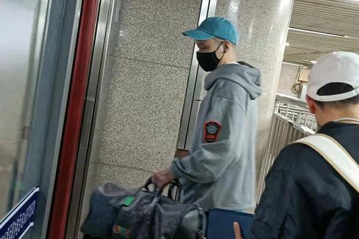 正式离队!首钢大清洗来了,林书豪首次发声,这次秦晓雯该下决心休闲区蓝鸢梦想 - Www.slyday.coM 正式离队!首钢大清洗来了,林书豪首次发声,这次秦晓雯该下决心休闲区蓝鸢梦想 - Www.slyday.coM