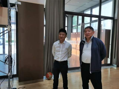 山东高速男篮：宫鲁鸣还在合同期内，一个月后集结重建势在必行