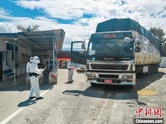 今日新闻综述丨上海本土新增1015例+22609例罗平一小区发生火灾致7人死亡 涉嫌人为纵火……休闲区蓝鸢梦想 - Www.slyday.coM 今日新闻综述丨上海本土新增1015例+22609例罗平一小区发生火灾致7人死亡 涉嫌人为纵火……休闲区蓝鸢梦想 - Www.slyday.coM