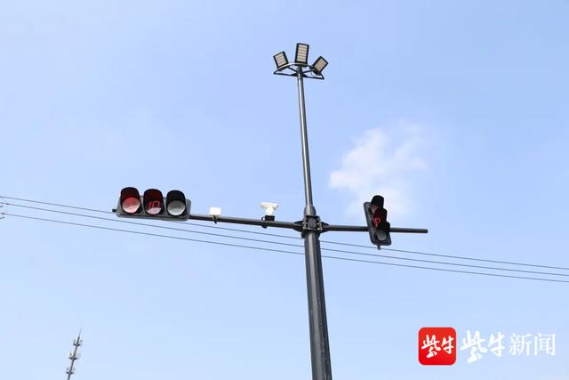 5G上网、PM2.5监测、温湿度感知……苏州高铁新城“长本事的路灯”第二弹来了 第4张 5G上网、PM2.5监测、温湿度感知……苏州高铁新城“长本事的路灯”第二弹来了 第4张