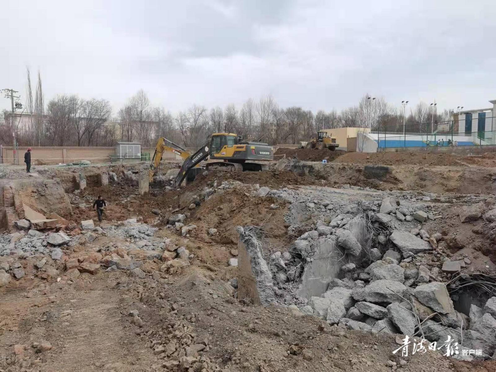 【开好局 起好步·学习贯彻全省两会精神】黄河岸边建起“老有所乐”新家园休闲区蓝鸢梦想 - Www.slyday.coM 【开好局 起好步·学习贯彻全省两会精神】黄河岸边建起“老有所乐”新家园休闲区蓝鸢梦想 - Www.slyday.coM