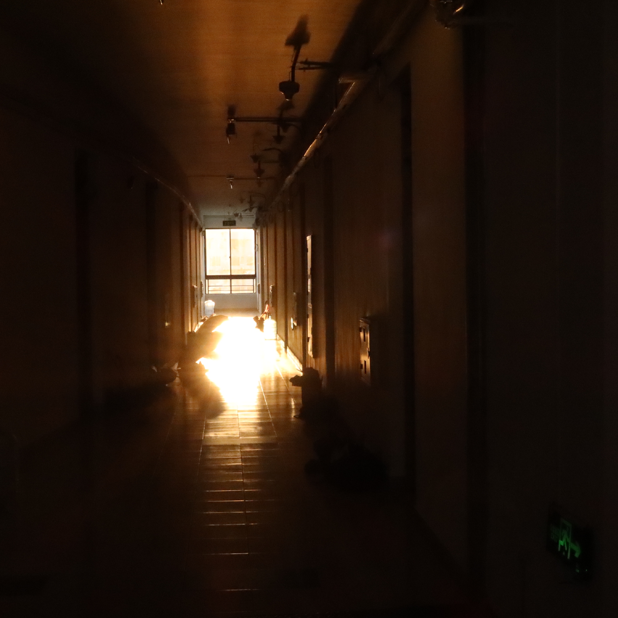 征集图片|四月,疫情中的窗外休闲区蓝鸢梦想 - Www.slyday.coM 征集图片|四月,疫情中的窗外休闲区蓝鸢梦想 - Www.slyday.coM