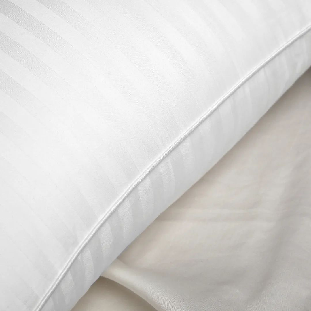 为什么酒店的枕头比家里的更好睡?在家也能有五星级的睡眠体验休闲区蓝鸢梦想 - Www.slyday.coM 为什么酒店的枕头比家里的更好睡?在家也能有五星级的睡眠体验休闲区蓝鸢梦想 - Www.slyday.coM