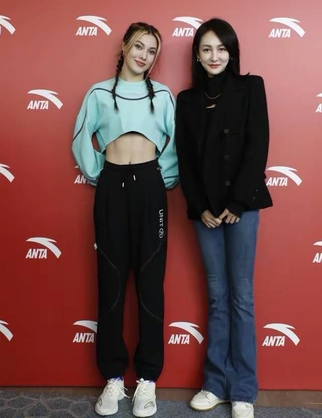 路人拍的谷爱凌,美谈不上但19岁就这么优秀,阳光自信很正能量!休闲区蓝鸢梦想 - Www.slyday.coM 路人拍的谷爱凌,美谈不上但19岁就这么优秀,阳光自信很正能量!休闲区蓝鸢梦想 - Www.slyday.coM