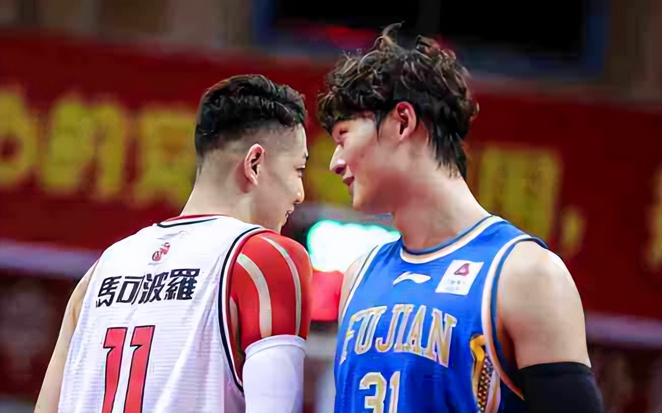 季后赛预演雄鹿热火全场紧逼攻防转换速度决定比赛走向