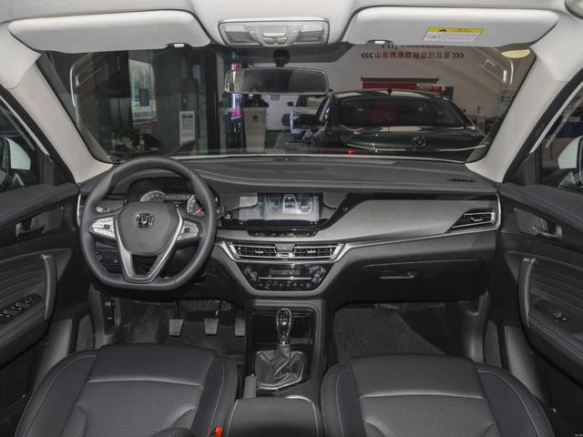 为啥年轻人第一辆车不建议是纯电车 燃油车中5、6、7万能买啥?休闲区蓝鸢梦想 - Www.slyday.coM 为啥年轻人第一辆车不建议是纯电车 燃油车中5、6、7万能买啥?休闲区蓝鸢梦想 - Www.slyday.coM