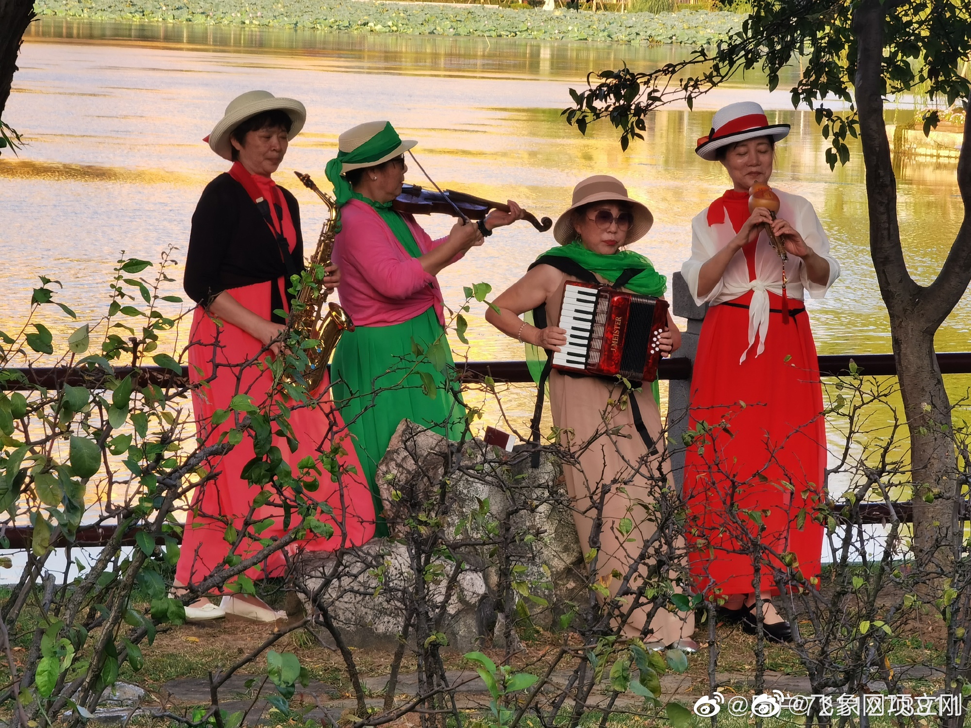 关于疫情的处置,关于连花清瘟这些都是残酷的政治斗争……休闲区蓝鸢梦想 - Www.slyday.coM 关于疫情的处置,关于连花清瘟这些都是残酷的政治斗争……休闲区蓝鸢梦想 - Www.slyday.coM