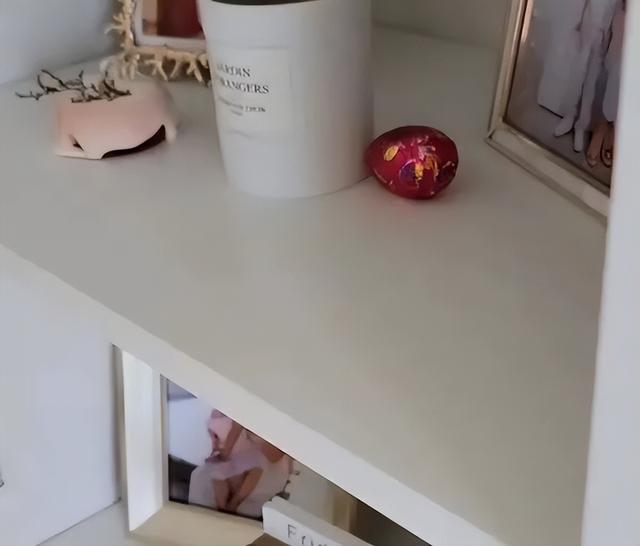 香港疫情下的明星状态:陈豪陈展鹏复工,“亚视一姐”被判入狱休闲区蓝鸢梦想 - Www.slyday.coM 香港疫情下的明星状态:陈豪陈展鹏复工,“亚视一姐”被判入狱休闲区蓝鸢梦想 - Www.slyday.coM