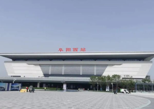 高楼人口_高楼数量全球首位的城市,100米高楼有4000座,就位于我国