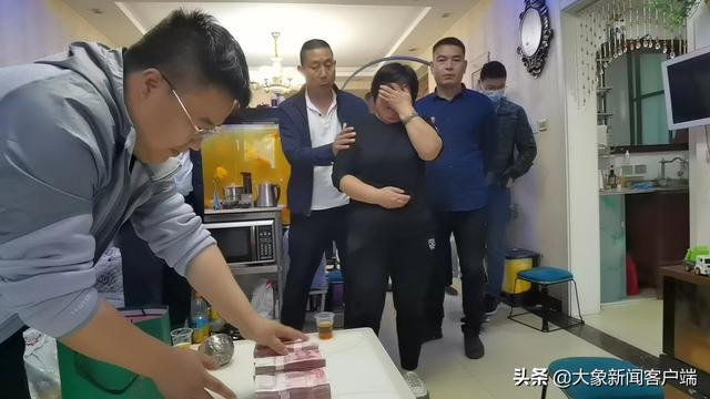 男子上班时发病身亡:公司至今未赔偿 镇政府垫付30万元医疗费休闲区蓝鸢梦想 - Www.slyday.coM 男子上班时发病身亡:公司至今未赔偿 镇政府垫付30万元医疗费休闲区蓝鸢梦想 - Www.slyday.coM