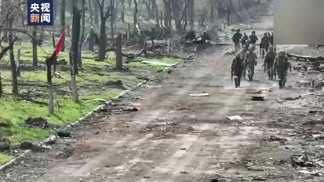 俄军为亚速钢铁厂开放人道主义通道,140多人撤离休闲区蓝鸢梦想 - Www.slyday.coM 俄军为亚速钢铁厂开放人道主义通道,140多人撤离休闲区蓝鸢梦想 - Www.slyday.coM