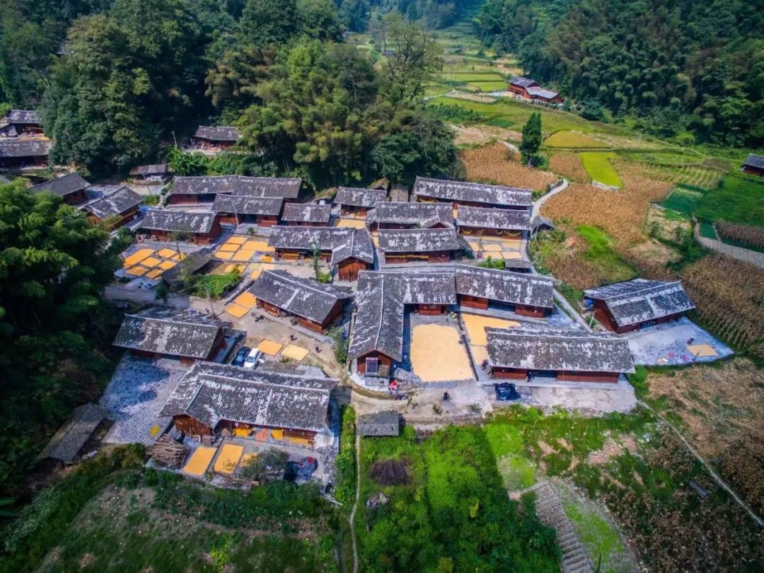 重庆秀山县有多少人口_重庆秀山县有多少人口多少乡镇,各个乡镇叫什么名字