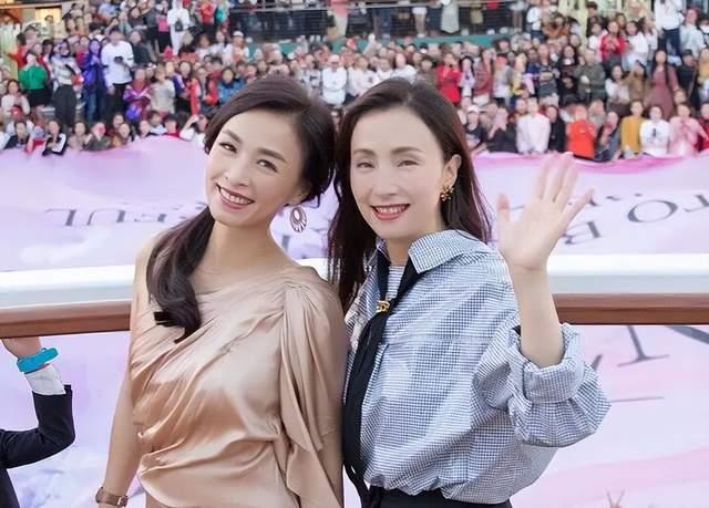 曝陶虹5年从张庭公司分红4.2亿,其中3年属传销阶段,孙红雷点赞休闲区蓝鸢梦想 - Www.slyday.coM 曝陶虹5年从张庭公司分红4.2亿,其中3年属传销阶段,孙红雷点赞休闲区蓝鸢梦想 - Www.slyday.coM