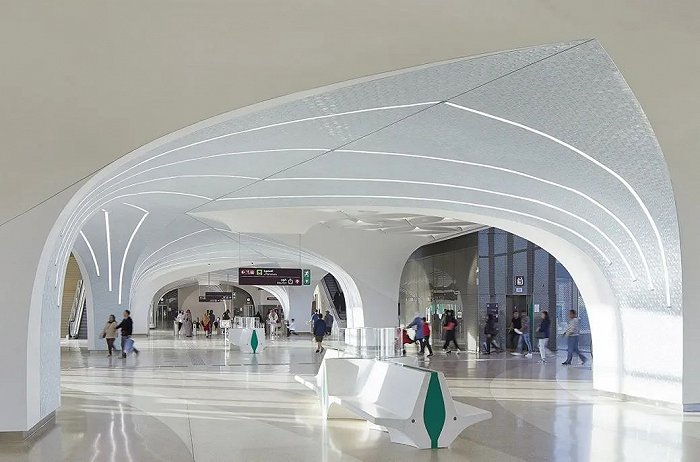 因“颜值”火出圈的城市地铁站,每一处都是惊艳的美学空间休闲区蓝鸢梦想 - Www.slyday.coM 因“颜值”火出圈的城市地铁站,每一处都是惊艳的美学空间休闲区蓝鸢梦想 - Www.slyday.coM