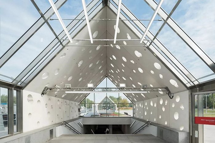 因“颜值”火出圈的城市地铁站,每一处都是惊艳的美学空间休闲区蓝鸢梦想 - Www.slyday.coM 因“颜值”火出圈的城市地铁站,每一处都是惊艳的美学空间休闲区蓝鸢梦想 - Www.slyday.coM