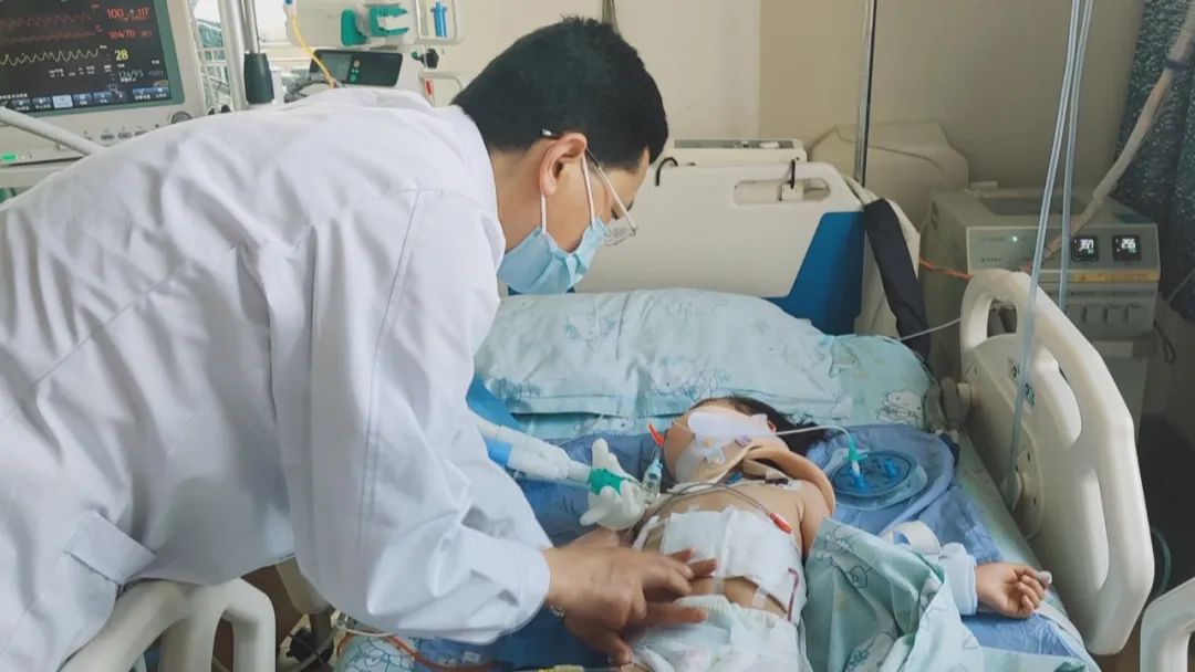 堪称奇迹!4岁女孩17楼坠落生还!今日出院!休闲区蓝鸢梦想 - Www.slyday.coM 堪称奇迹!4岁女孩17楼坠落生还!今日出院!休闲区蓝鸢梦想 - Www.slyday.coM