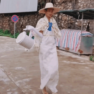 被骂娘娘腔、不男不女…从乡村野模到国际超模,梦想是真的会发光呀!休闲区蓝鸢梦想 - Www.slyday.coM 被骂娘娘腔、不男不女…从乡村野模到国际超模,梦想是真的会发光呀!休闲区蓝鸢梦想 - Www.slyday.coM