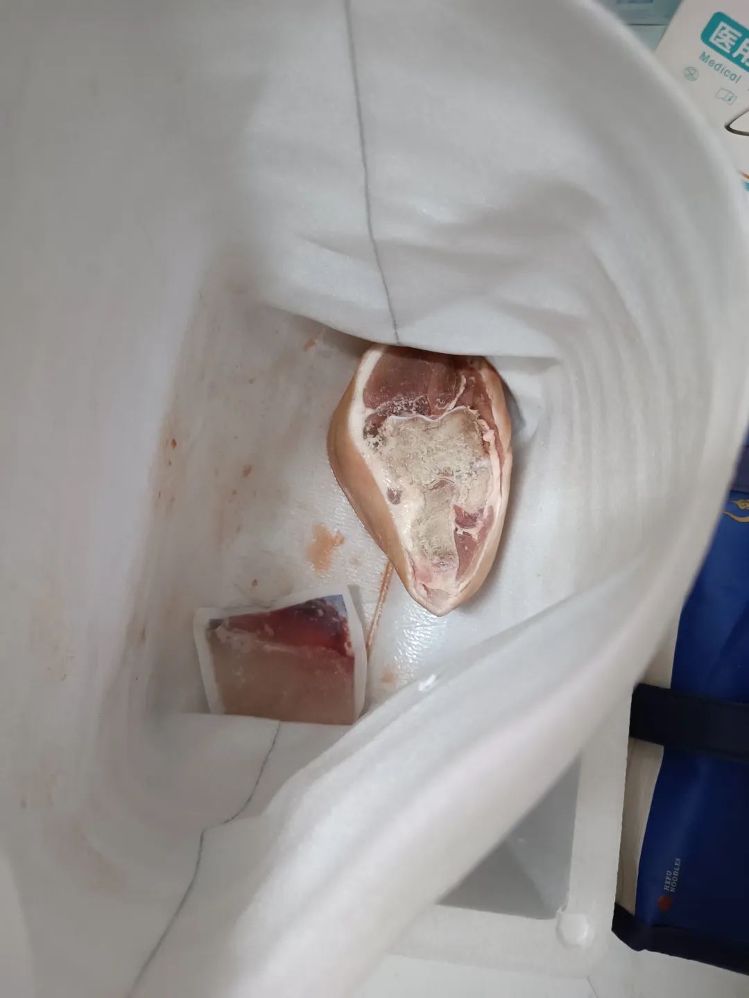 上海部分保供物资存在质量问题?官方回应休闲区蓝鸢梦想 - Www.slyday.coM 上海部分保供物资存在质量问题?官方回应休闲区蓝鸢梦想 - Www.slyday.coM