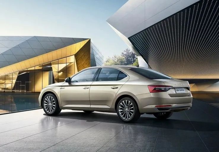 20w直接上顶配!这些合资B级车你不来看看?