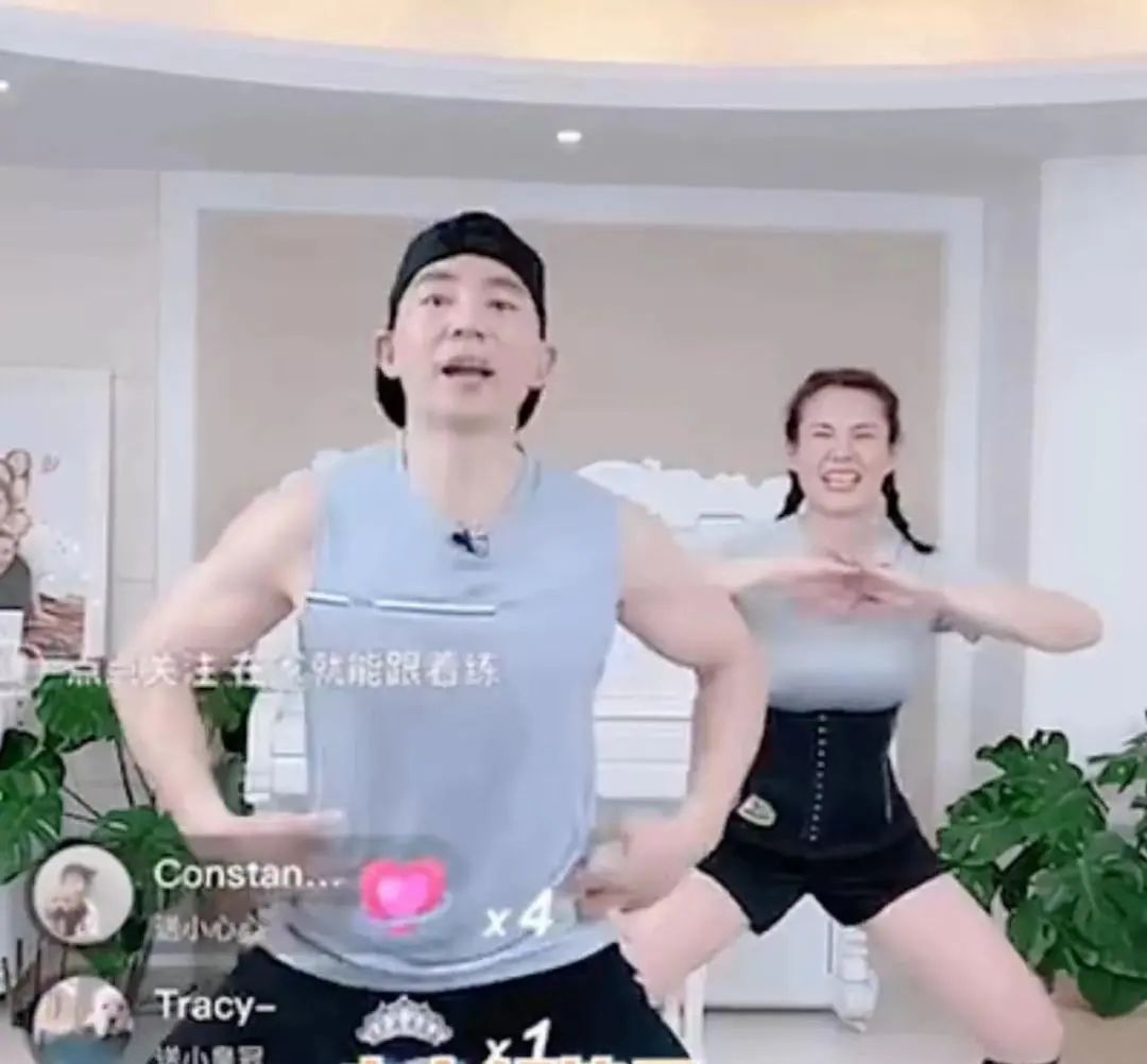 七天涨粉千万,爆火的刘畊宏,让我们不只看到了健身的力量休闲区蓝鸢梦想 - Www.slyday.coM 七天涨粉千万,爆火的刘畊宏,让我们不只看到了健身的力量休闲区蓝鸢梦想 - Www.slyday.coM