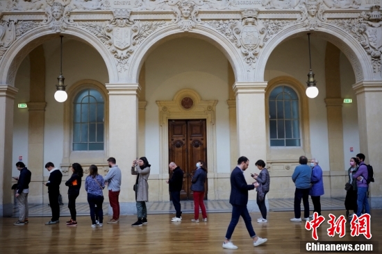 2022年法国总统选举展开第二轮投票休闲区蓝鸢梦想 - Www.slyday.coM 2022年法国总统选举展开第二轮投票休闲区蓝鸢梦想 - Www.slyday.coM