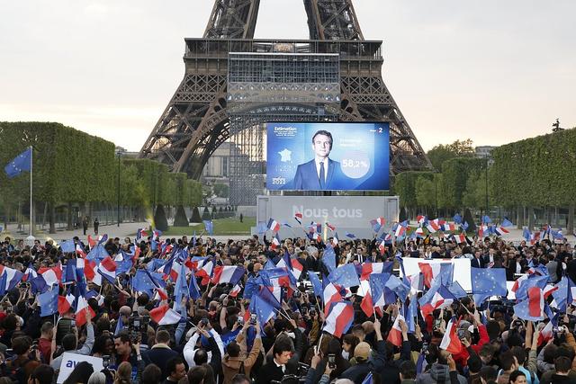 马克龙赢得法国总统选举 发表胜选演讲休闲区蓝鸢梦想 - Www.slyday.coM 马克龙赢得法国总统选举 发表胜选演讲休闲区蓝鸢梦想 - Www.slyday.coM