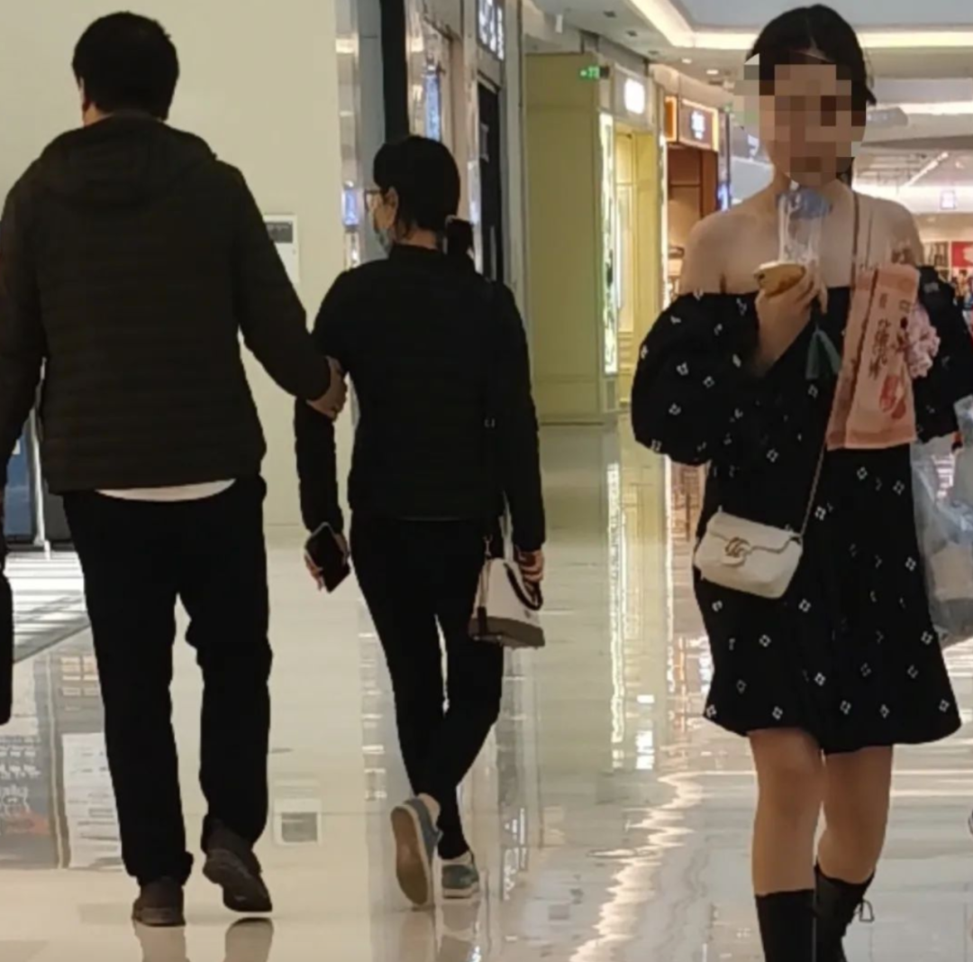 “短裤与羽绒服齐飞!”青岛接下来的天气...休闲区蓝鸢梦想 - Www.slyday.coM “短裤与羽绒服齐飞!”青岛接下来的天气...休闲区蓝鸢梦想 - Www.slyday.coM