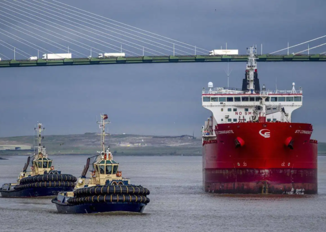 美西方制裁成笑话,欧洲“瞒天过海”偷买俄石油,俄出口不降反增休闲区蓝鸢梦想 - Www.slyday.coM 美西方制裁成笑话,欧洲“瞒天过海”偷买俄石油,俄出口不降反增休闲区蓝鸢梦想 - Www.slyday.coM