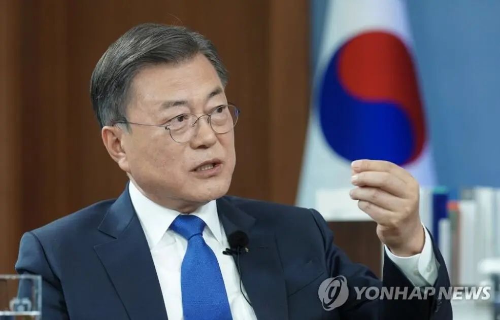 韩国JTBC电视台26日播出即将卸任的韩国总统文在寅采访内容，图自韩联社