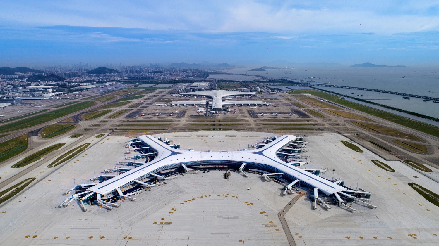 深圳宝安国际机场T3航站楼（卫星厅）_空间摄影黄剑威-站酷ZCOOL