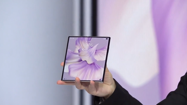 华为Mate Xs 2正式发布,超轻薄折叠旗舰,售9999元起休闲区蓝鸢梦想 - Www.slyday.coM 华为Mate Xs 2正式发布,超轻薄折叠旗舰,售9999元起休闲区蓝鸢梦想 - Www.slyday.coM