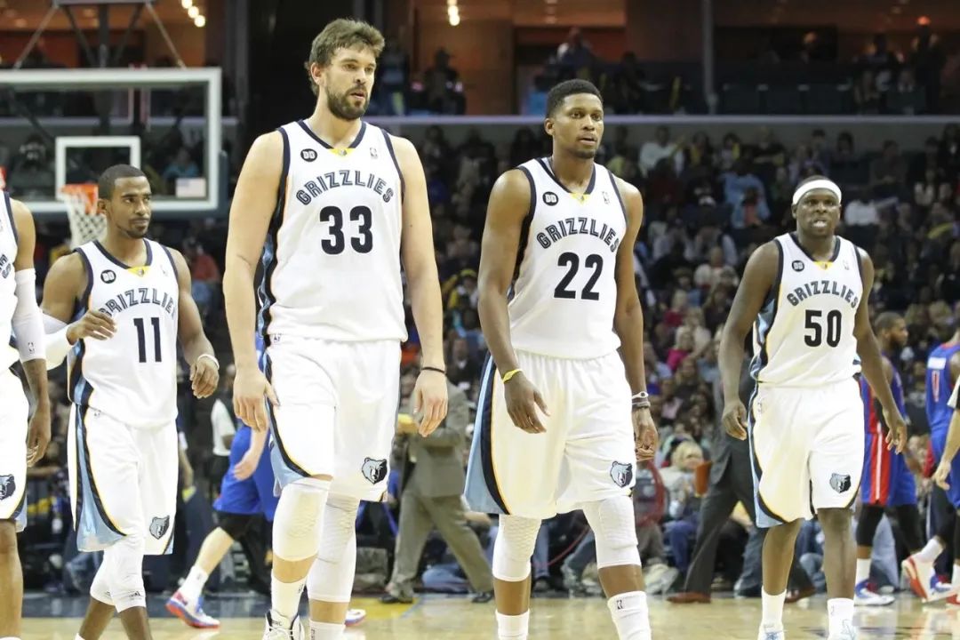 整整15年了!全是首轮被淘汰!NBA历史第一惨休闲区蓝鸢梦想 - Www.slyday.coM 整整15年了!全是首轮被淘汰!NBA历史第一惨休闲区蓝鸢梦想 - Www.slyday.coM