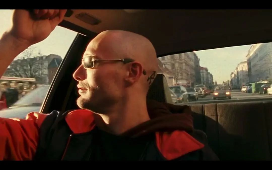 天降性感大叔救下德普的场,裘花红毯气场也输给他,太邪魅了…休闲区蓝鸢梦想 - Www.slyday.coM 天降性感大叔救下德普的场,裘花红毯气场也输给他,太邪魅了…休闲区蓝鸢梦想 - Www.slyday.coM