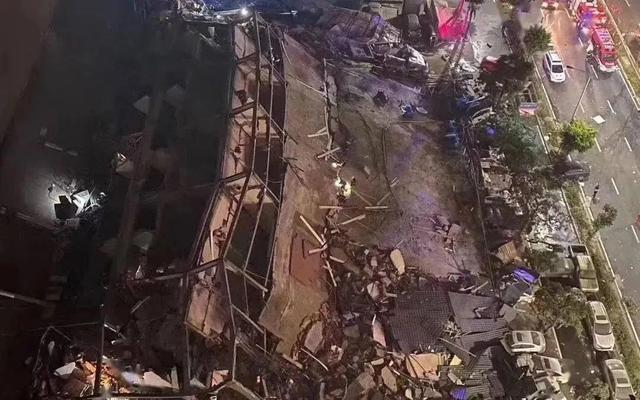 长沙楼房坍塌8人获救39人失联,一场意外,我们看到了生命的脆弱休闲区蓝鸢梦想 - Www.slyday.coM 长沙楼房坍塌8人获救39人失联,一场意外,我们看到了生命的脆弱休闲区蓝鸢梦想 - Www.slyday.coM