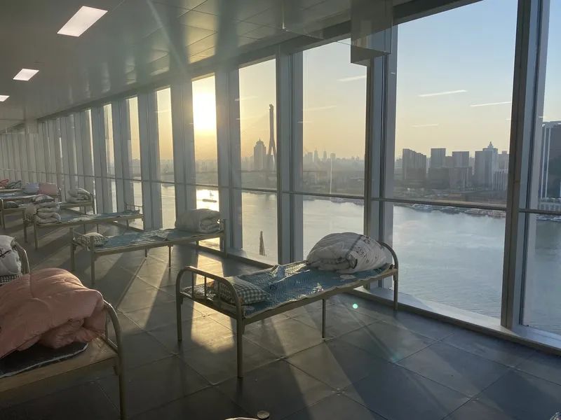 上海首个“帐篷式方舱”已有超2700人出院休闲区蓝鸢梦想 - Www.slyday.coM 上海首个“帐篷式方舱”已有超2700人出院休闲区蓝鸢梦想 - Www.slyday.coM