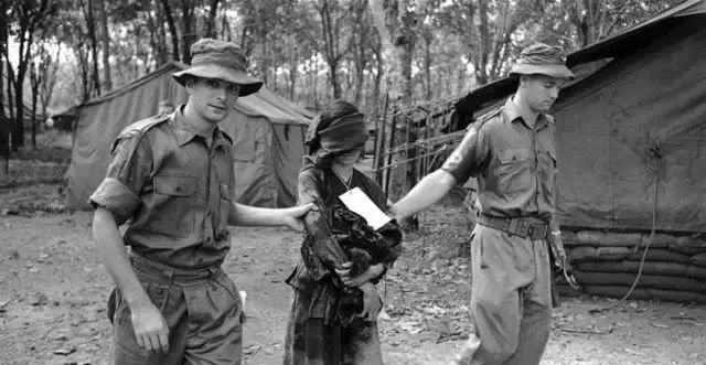 一组越南战争时期的老照片，残酷又血腥！