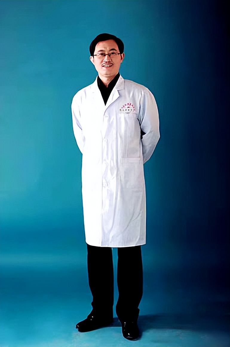 六脉神剑与王景新院长的龙凤奇针