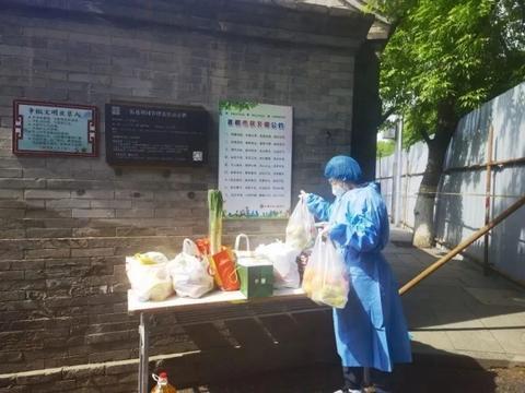 “我报名,让我上!”这些年轻的声音铿锵有力休闲区蓝鸢梦想 - Www.slyday.coM “我报名,让我上!”这些年轻的声音铿锵有力休闲区蓝鸢梦想 - Www.slyday.coM