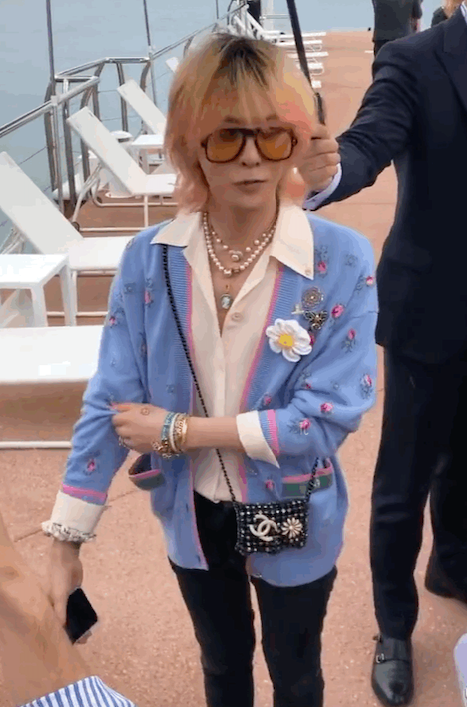 黄晓明为何会输给他？<a href=