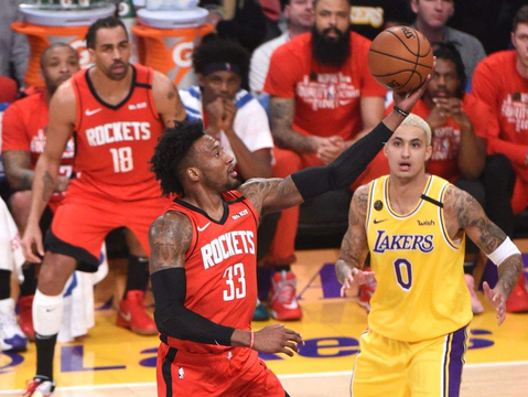 湖人快船双雄争霸洛杉矶德比战火重燃谁将主宰斯台普斯中心