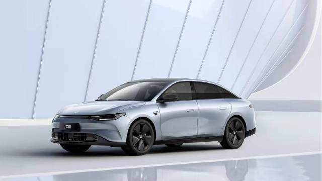 开启品牌向上之路？零跑C01官图发布