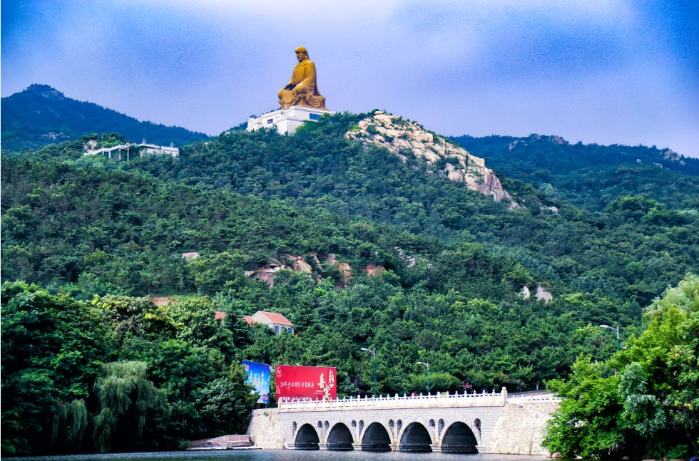 她才是山东最不该被遗忘的海滨小城!比大连更撩人,却美得很低调!休闲区蓝鸢梦想 - Www.slyday.coM 她才是山东最不该被遗忘的海滨小城!比大连更撩人,却美得很低调!休闲区蓝鸢梦想 - Www.slyday.coM