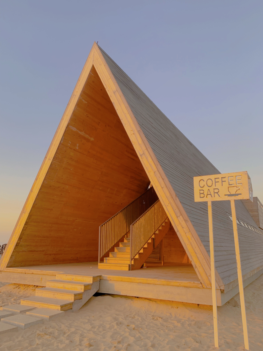 她才是山东最不该被遗忘的海滨小城!比大连更撩人,却美得很低调!休闲区蓝鸢梦想 - Www.slyday.coM 她才是山东最不该被遗忘的海滨小城!比大连更撩人,却美得很低调!休闲区蓝鸢梦想 - Www.slyday.coM