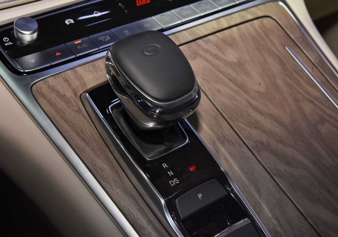 预算20万,一定要买国产车,不妨看看这4款,基本等于捡漏