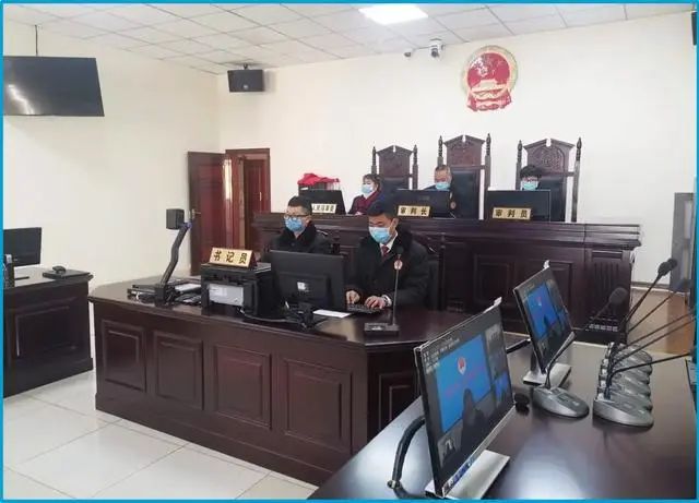 济南一男子小区飞无人机,被8岁小孩用沙包击落,法院判赔9800元休闲区蓝鸢梦想 - Www.slyday.coM 济南一男子小区飞无人机,被8岁小孩用沙包击落,法院判赔9800元休闲区蓝鸢梦想 - Www.slyday.coM