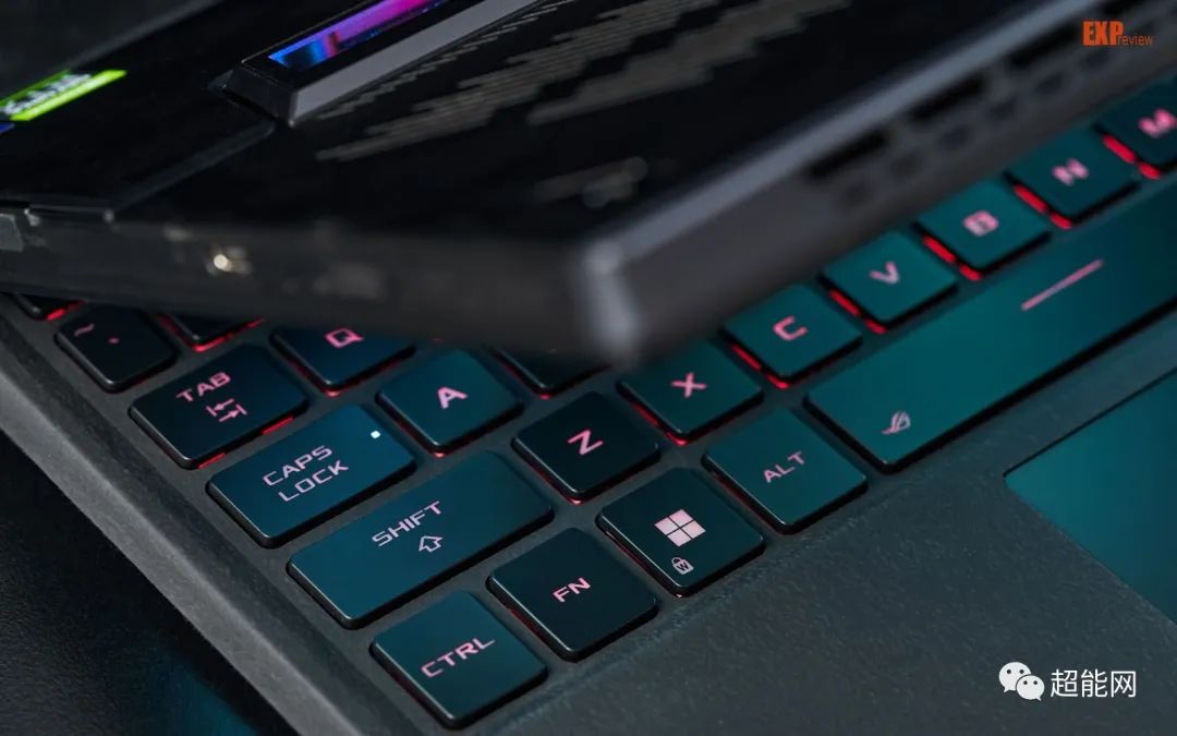 ROG幻X二合一游戏本评测:不走寻常路的地表性能最强平板休闲区蓝鸢梦想 - Www.slyday.coM ROG幻X二合一游戏本评测:不走寻常路的地表性能最强平板休闲区蓝鸢梦想 - Www.slyday.coM