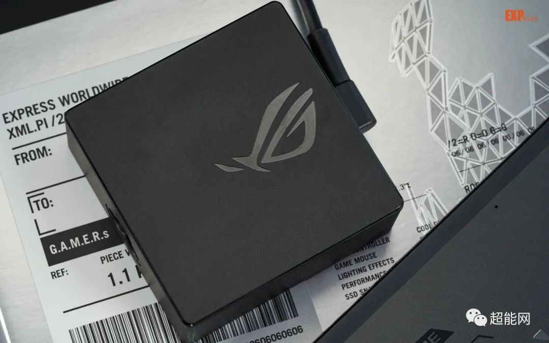 ROG幻X二合一游戏本评测:不走寻常路的地表性能最强平板休闲区蓝鸢梦想 - Www.slyday.coM ROG幻X二合一游戏本评测:不走寻常路的地表性能最强平板休闲区蓝鸢梦想 - Www.slyday.coM