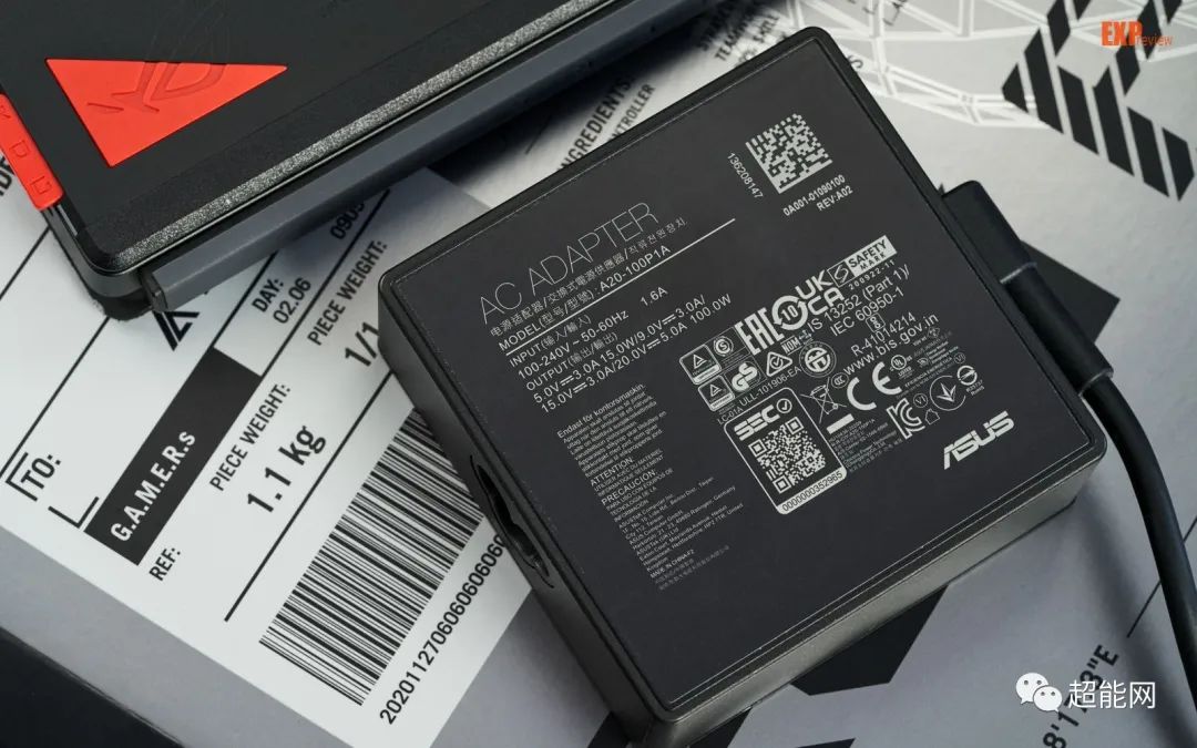 ROG幻X二合一游戏本评测:不走寻常路的地表性能最强平板休闲区蓝鸢梦想 - Www.slyday.coM ROG幻X二合一游戏本评测:不走寻常路的地表性能最强平板休闲区蓝鸢梦想 - Www.slyday.coM